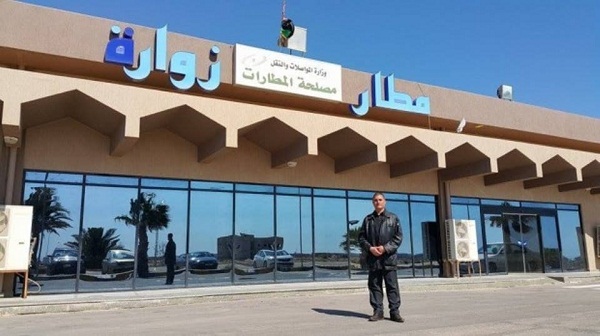 الأمم المتحدة: قوات شرق ليبيا ألحقت أضرارا بمطار مدني في غرب البلاد